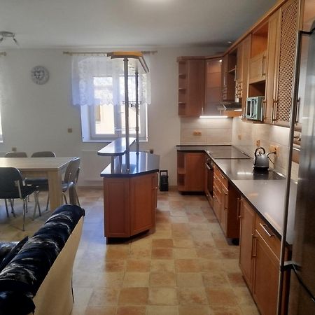Apartmany Pod Baruncinou Skolou Česká Skalice エクステリア 写真