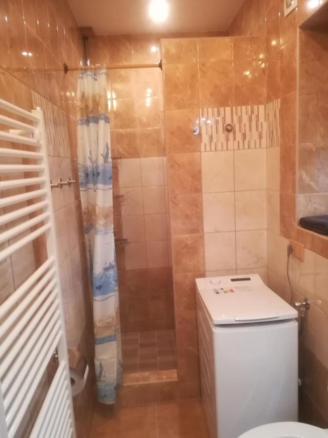 Apartmany Pod Baruncinou Skolou Česká Skalice エクステリア 写真
